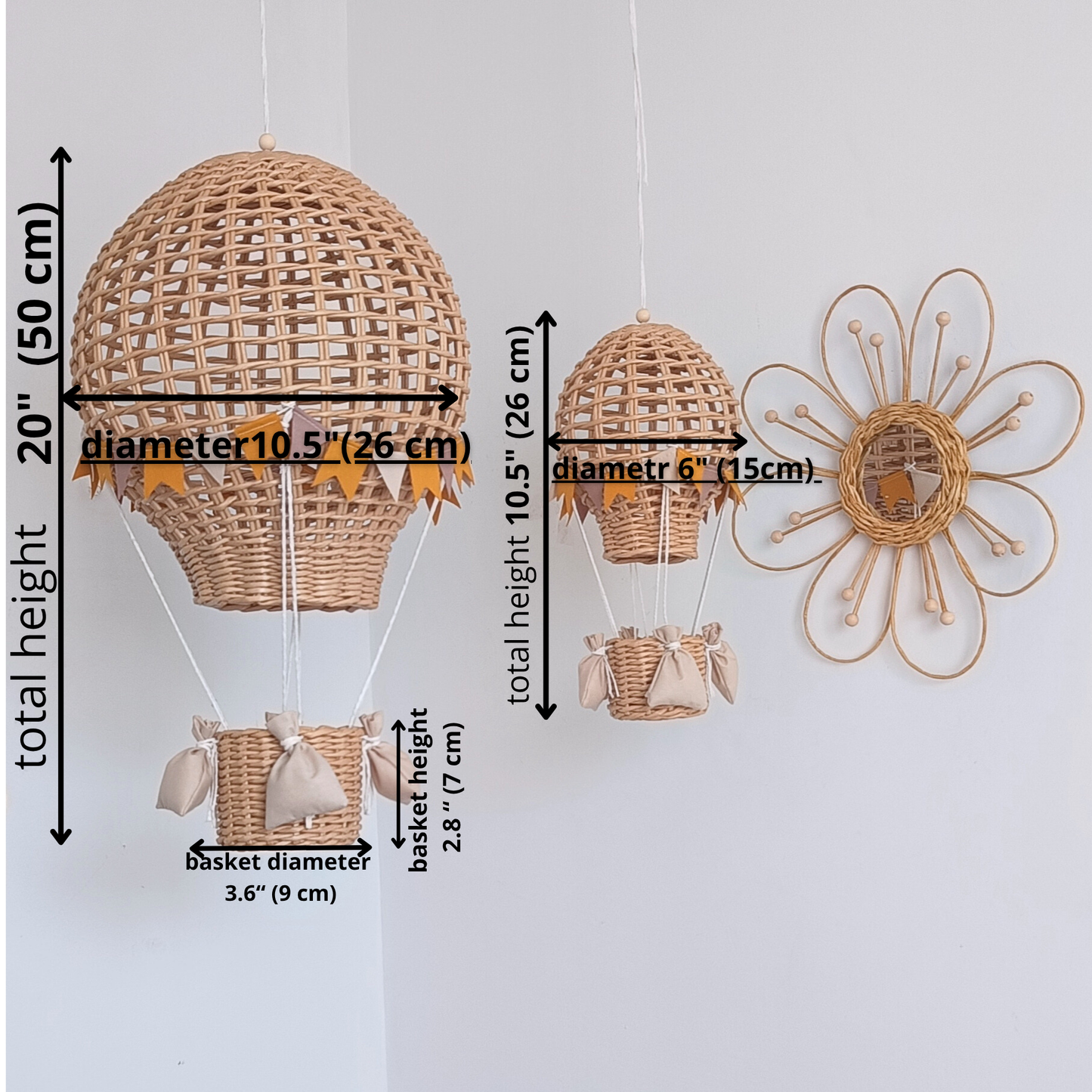 Set of 2 decorative balloons for a child's room
