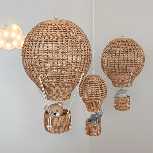 Set of balloons with a decorative basket (3 sizes) for a child's room