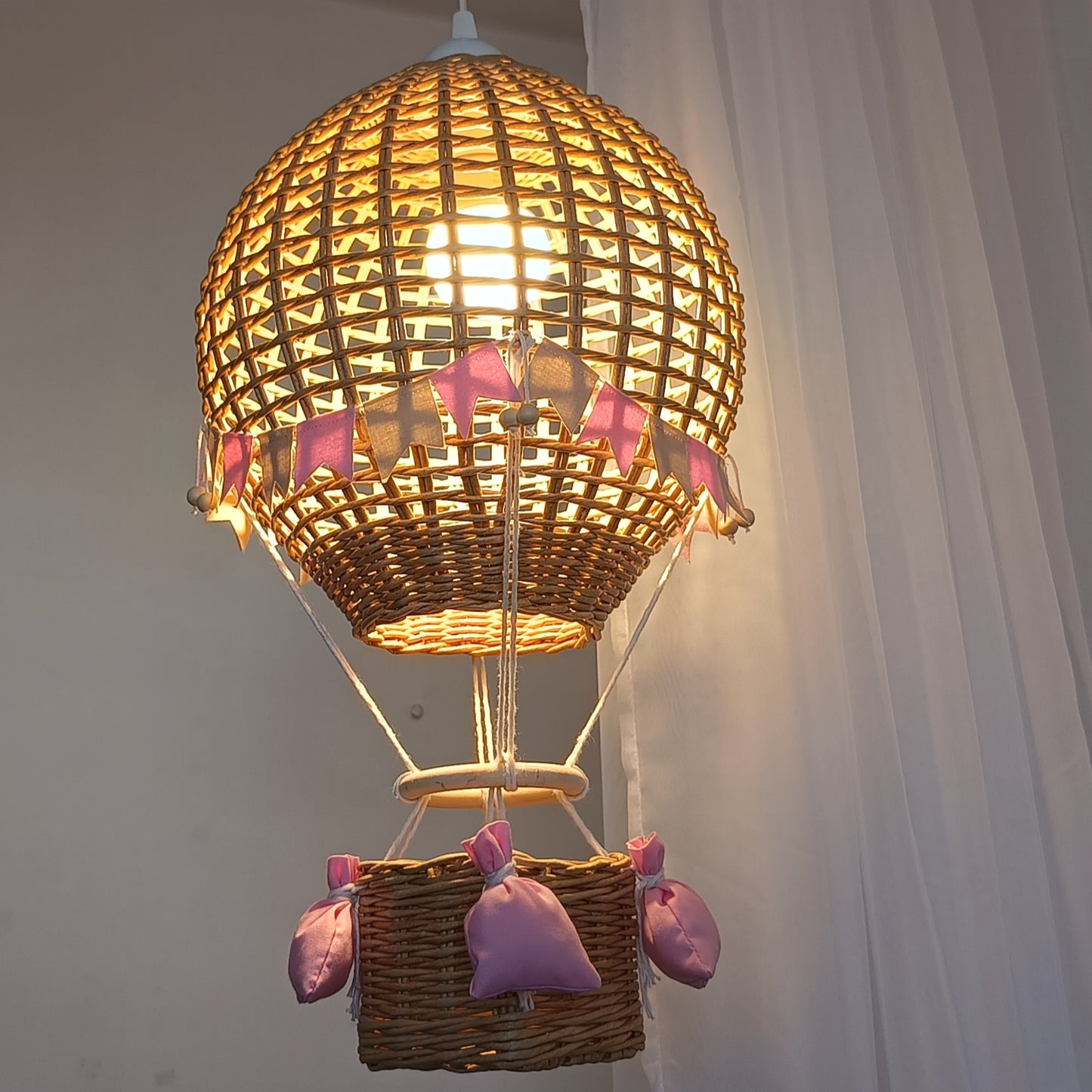 Hot Air Balloon Lampshade – Girl Nursery Decor, Baby Girl Gifts, Baby Girl Nursery Decor, Baby Girl Room Decor