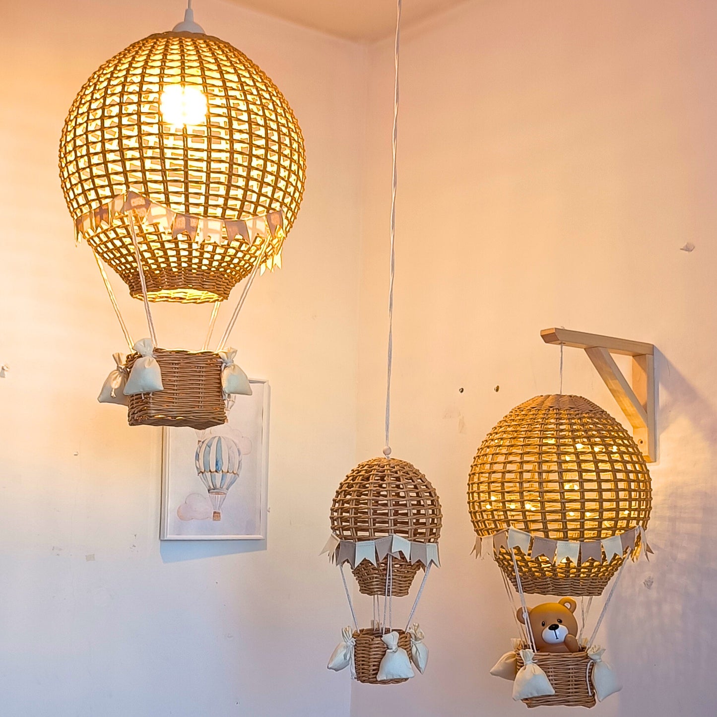 Zestaw do pokoju dziecięcego – abażur balon na ogrzane powietrze, lampka nocna i dekoracja